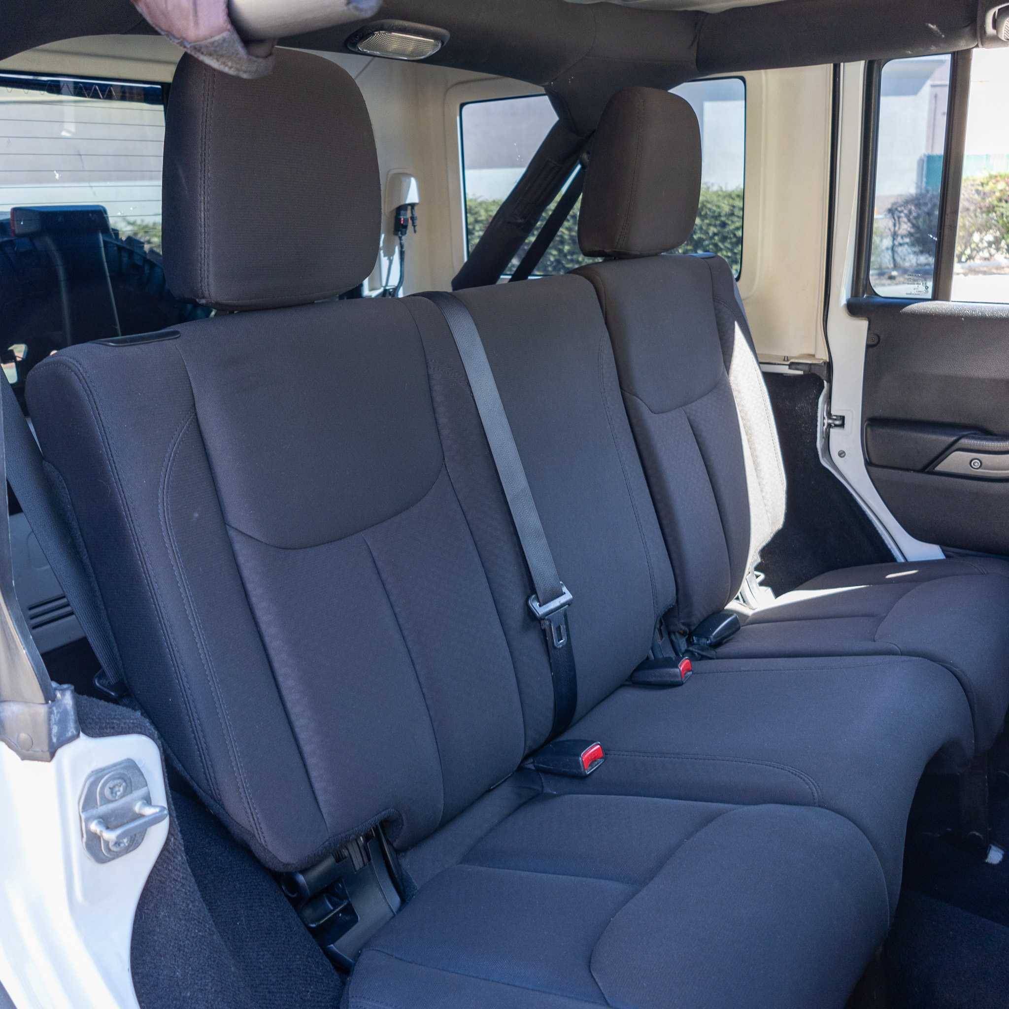 2015 Jeep Wrangler Unlimited Sport - Photo 21