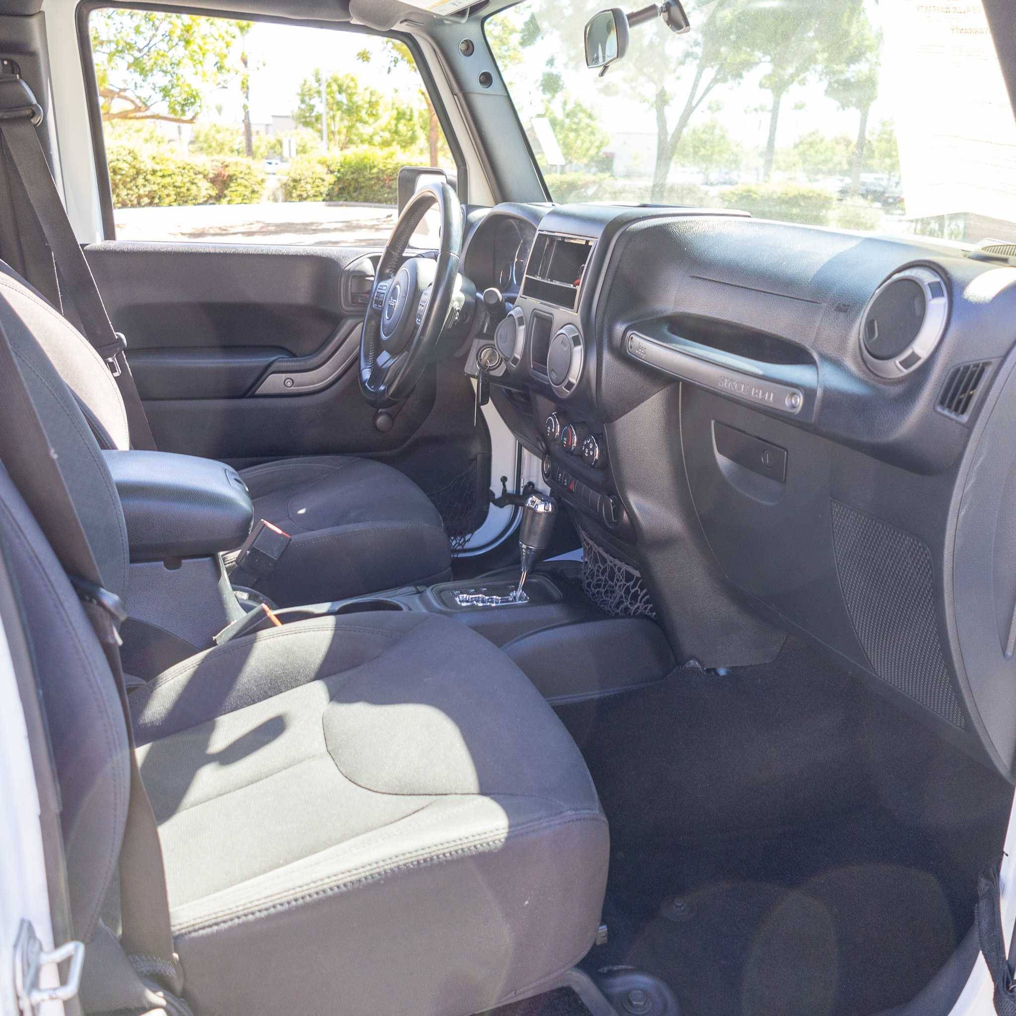 2015 Jeep Wrangler Unlimited Sport - Photo 23