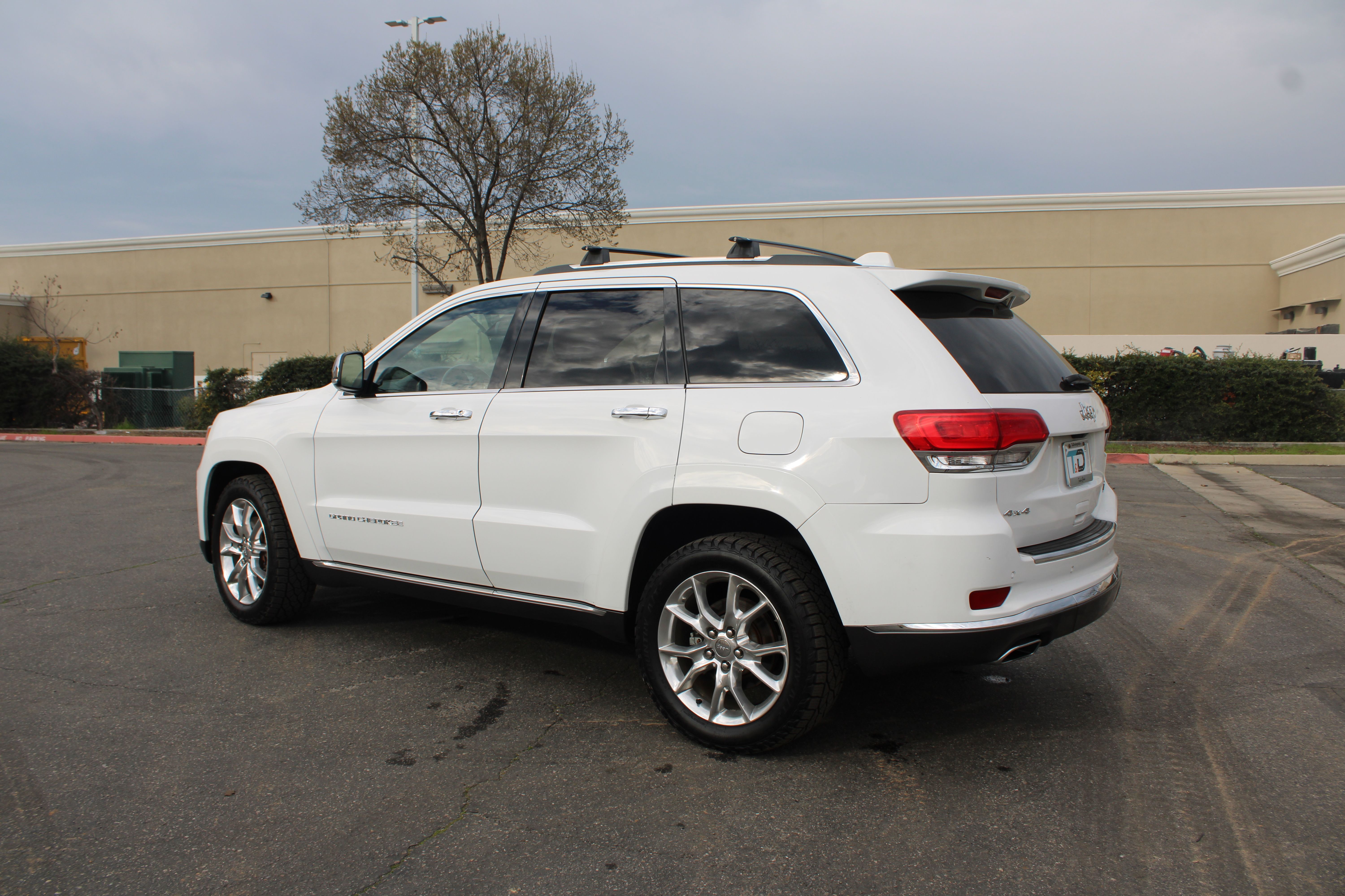 2014 Jeep Grand Cherokee Summit - Photo 11