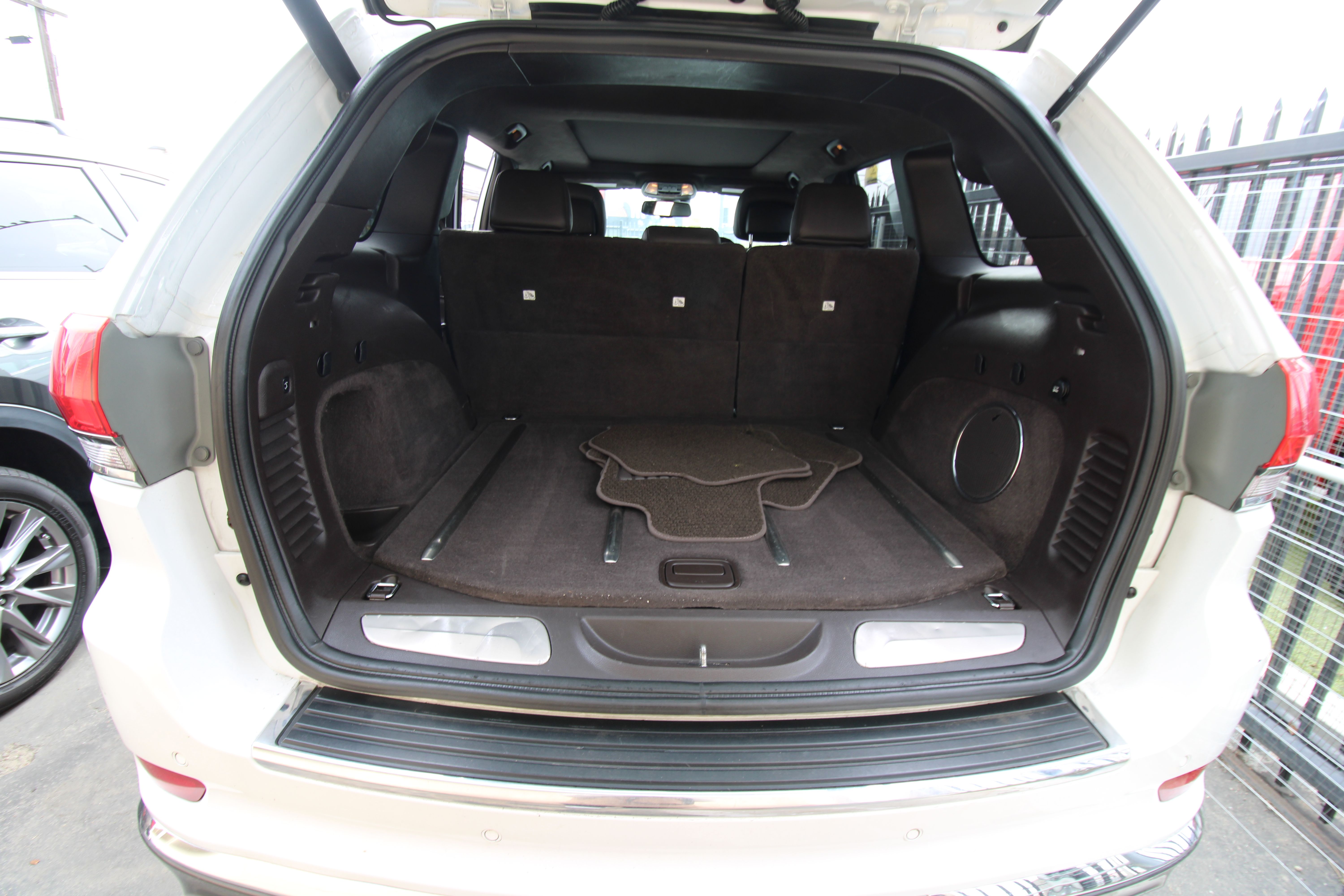 2014 Jeep Grand Cherokee Summit - Photo 22