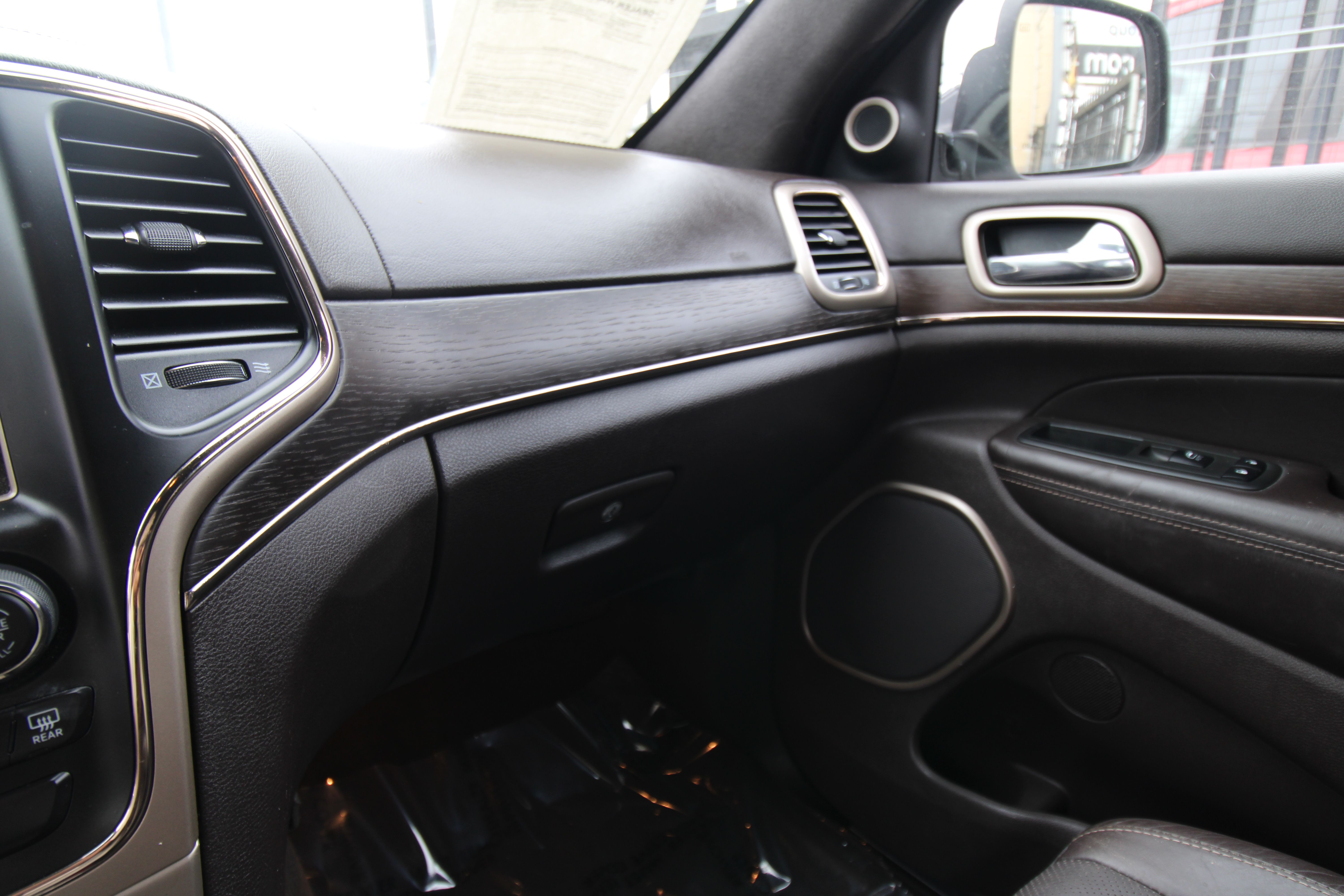 2014 Jeep Grand Cherokee Summit - Photo 31
