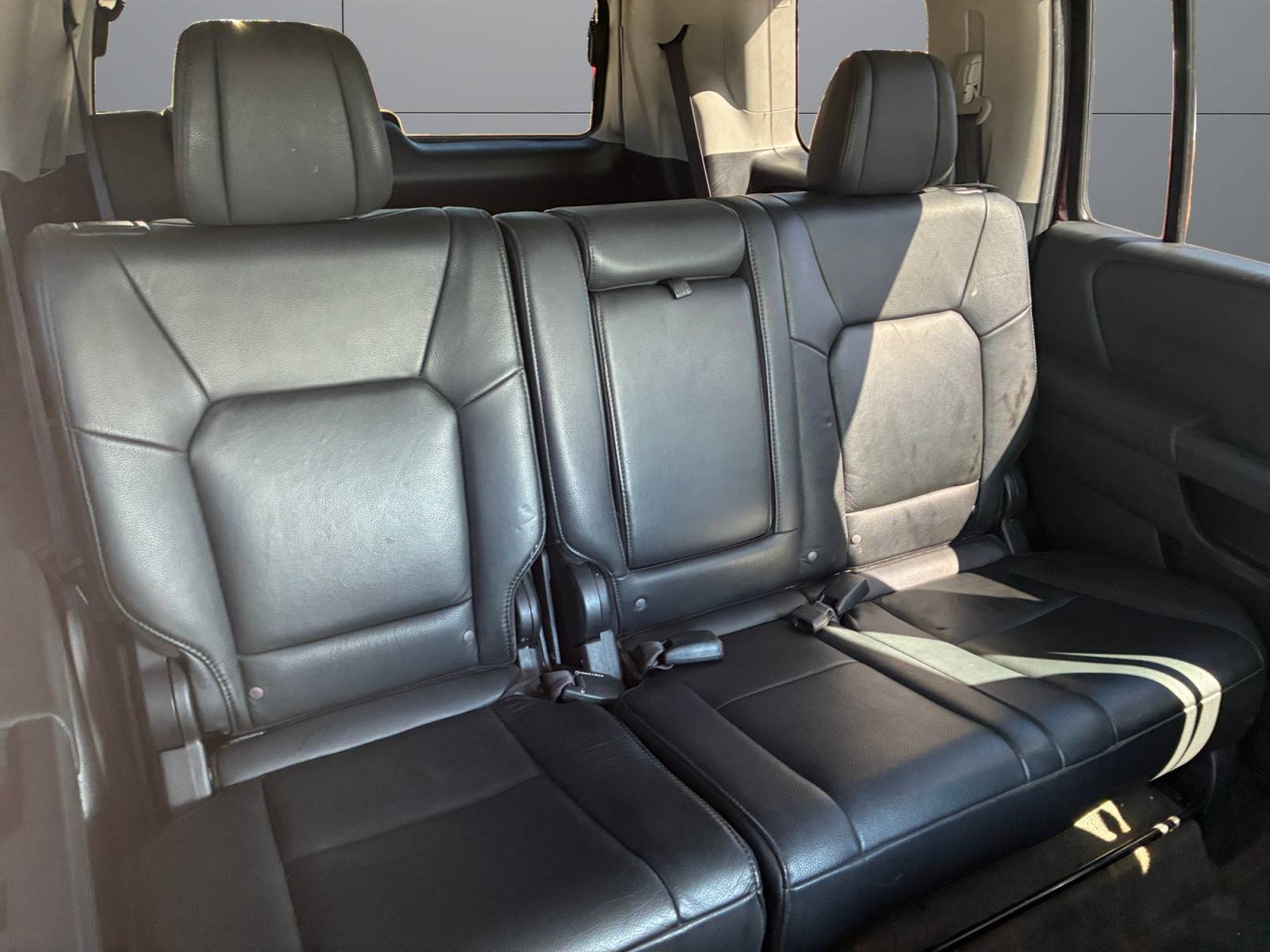 2014 Honda Pilot EX-L - Photo 16