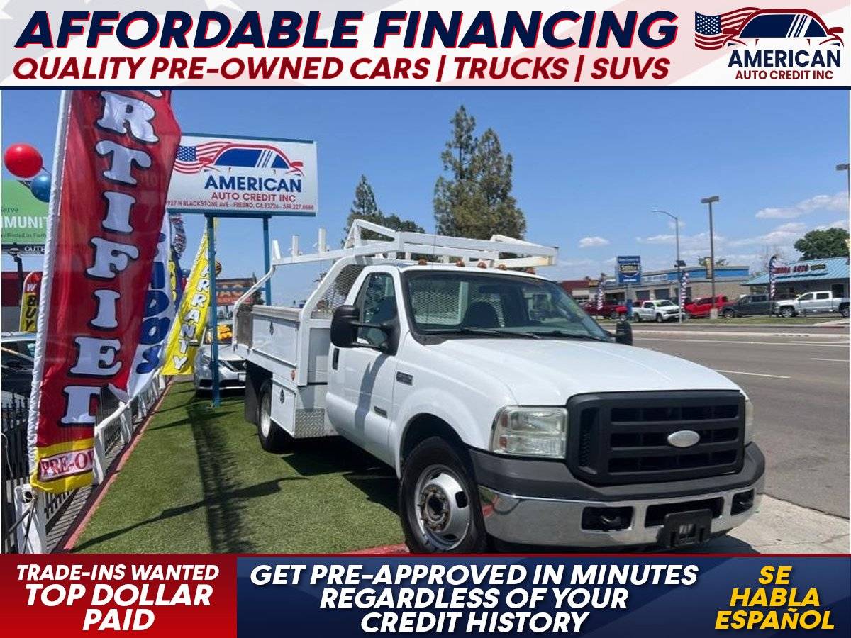 2006 Ford F-350 Super Duty Chassis Cab XLT