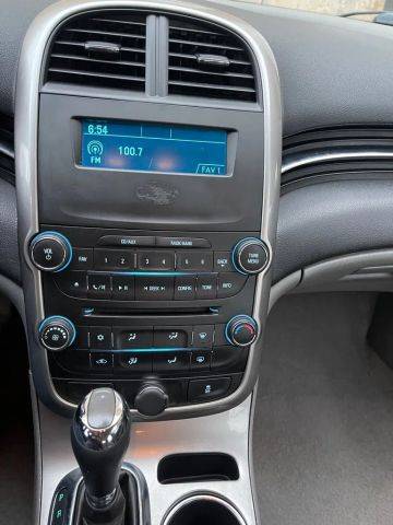 2015 Chevrolet Malibu 1LS - Photo 10