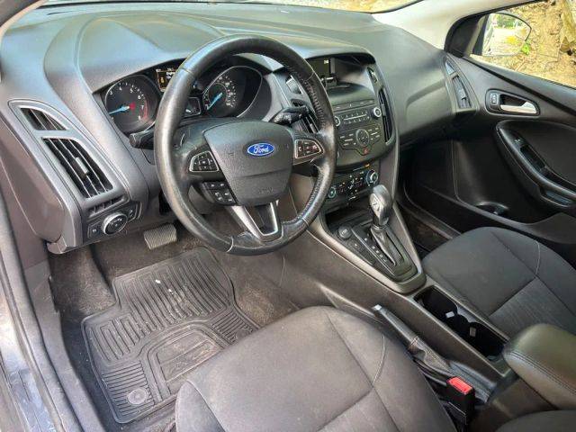 2018 Ford Focus SE - Photo 11
