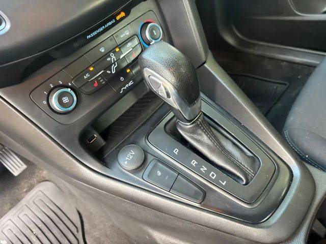 2018 Ford Focus SE - Photo 21