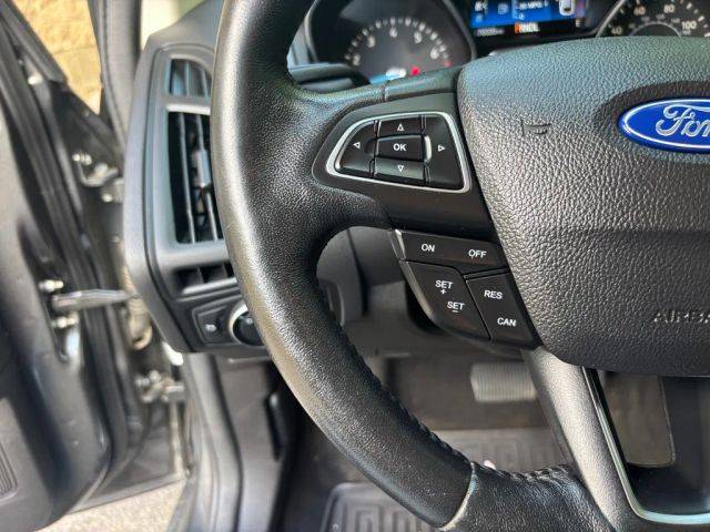 2018 Ford Focus SE - Photo 16