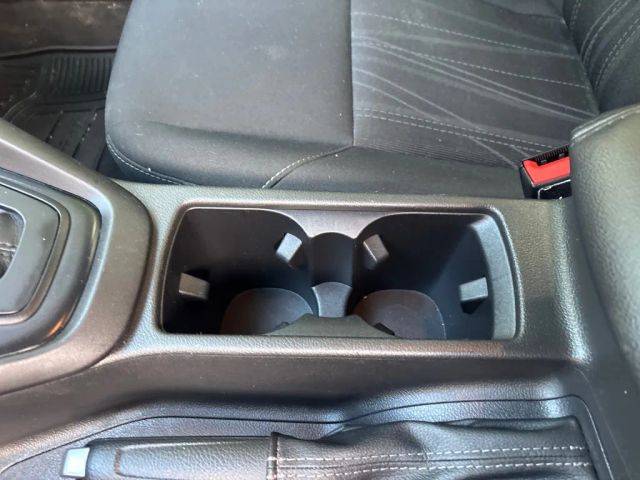 2018 Ford Focus SE - Photo 22