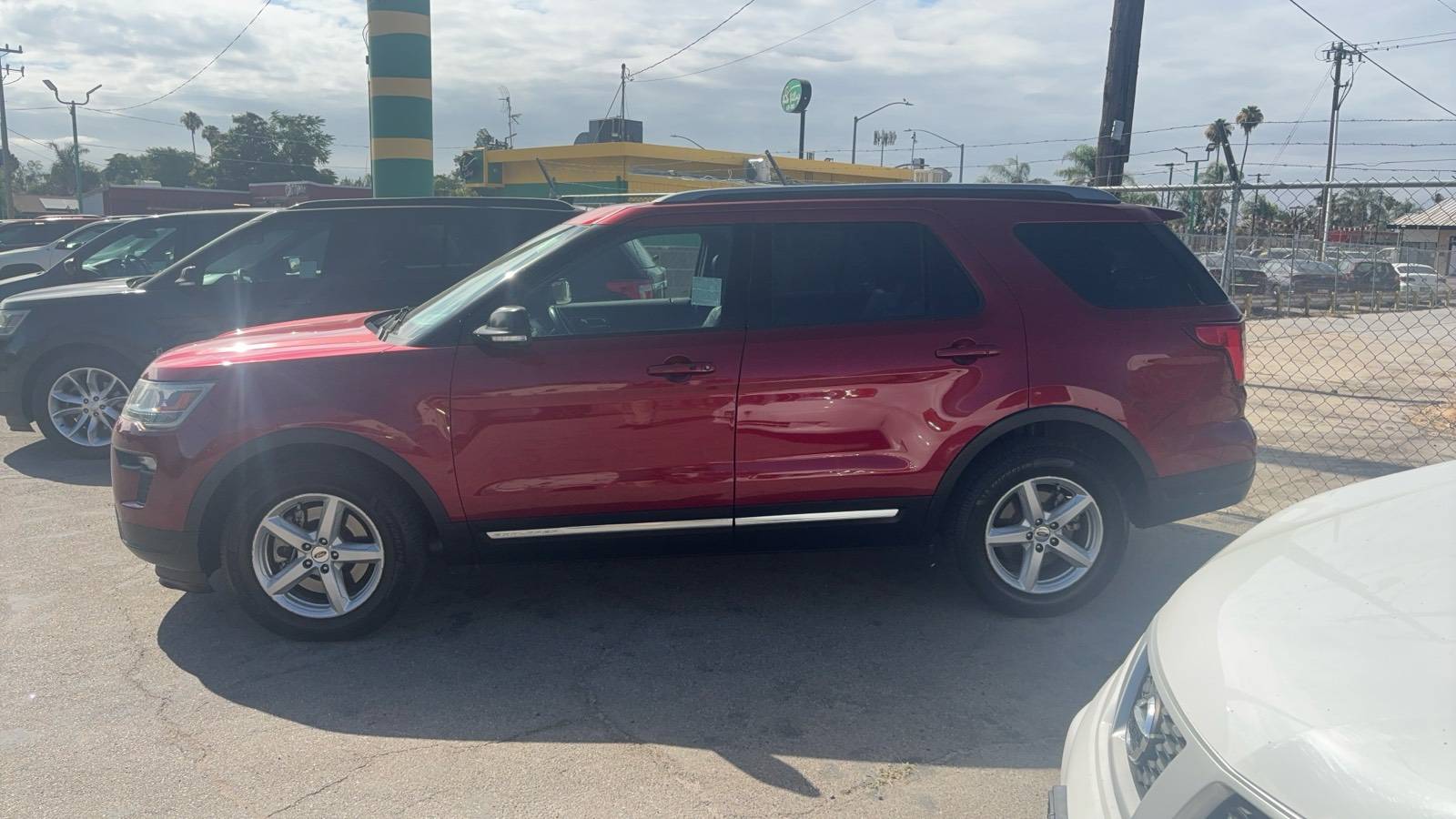 2018 Ford Explorer XLT - Photo 8