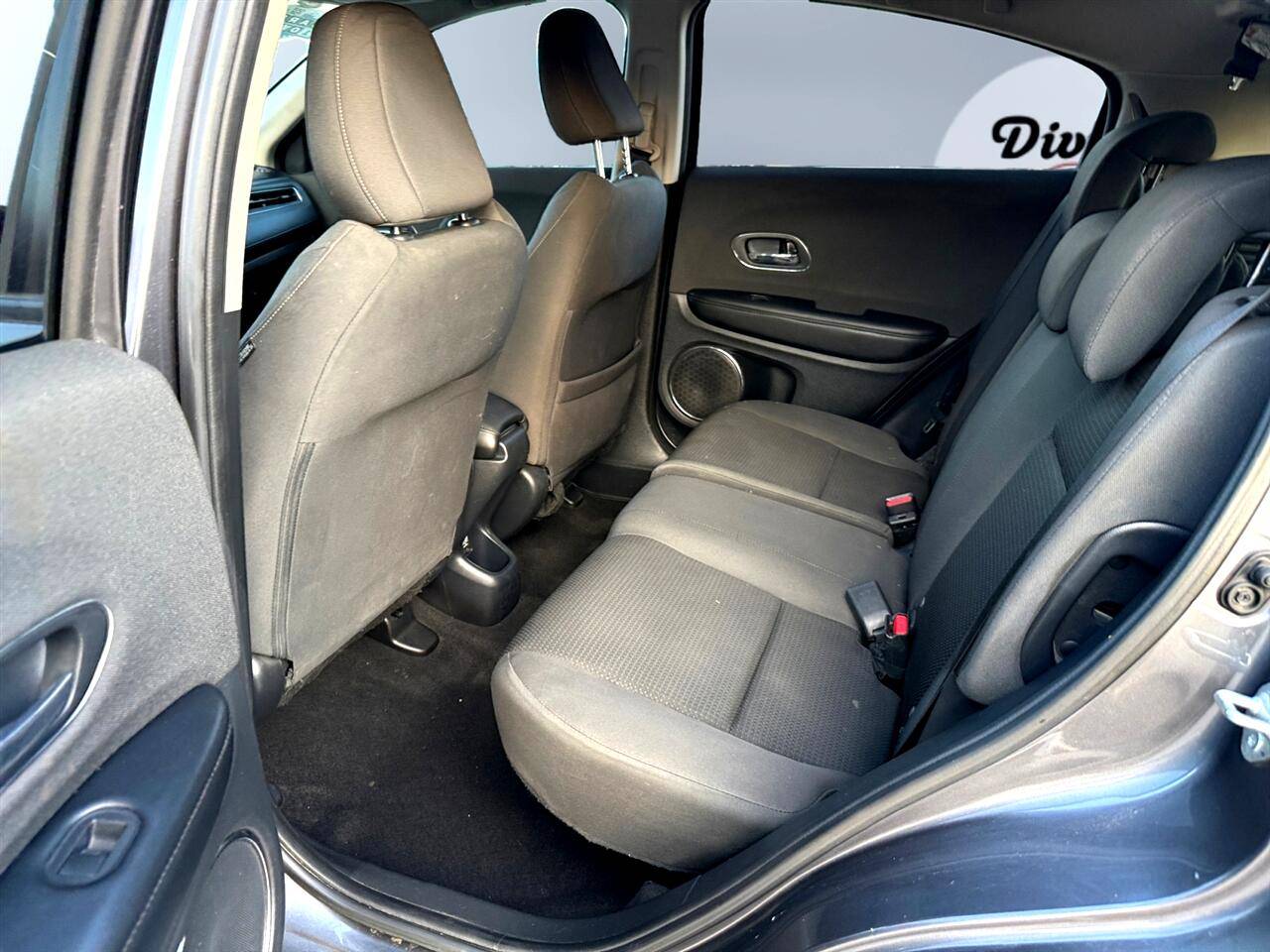 2022 Honda HR-V EX - Photo 10