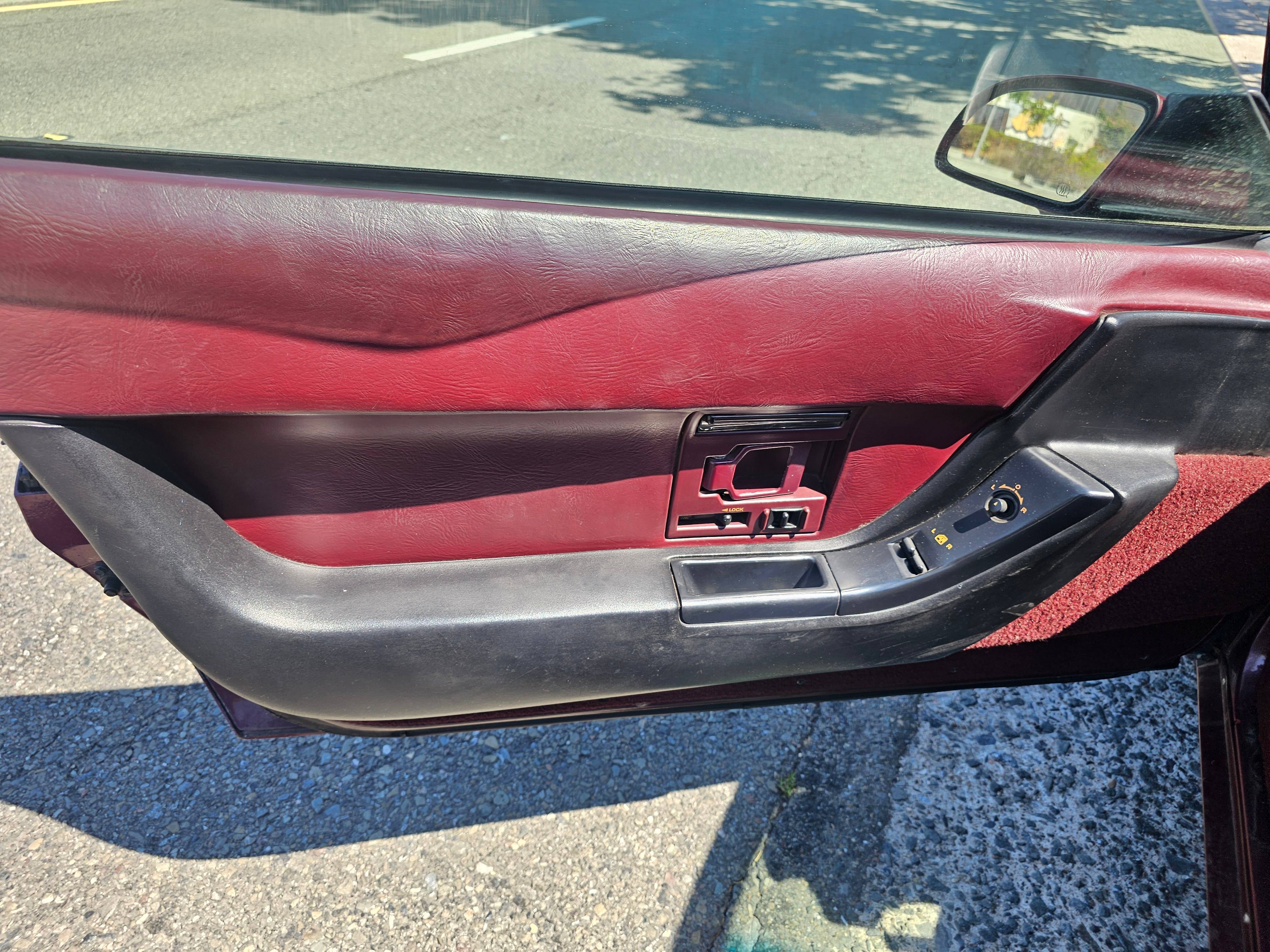 1993 Chevrolet Corvette - Photo 8