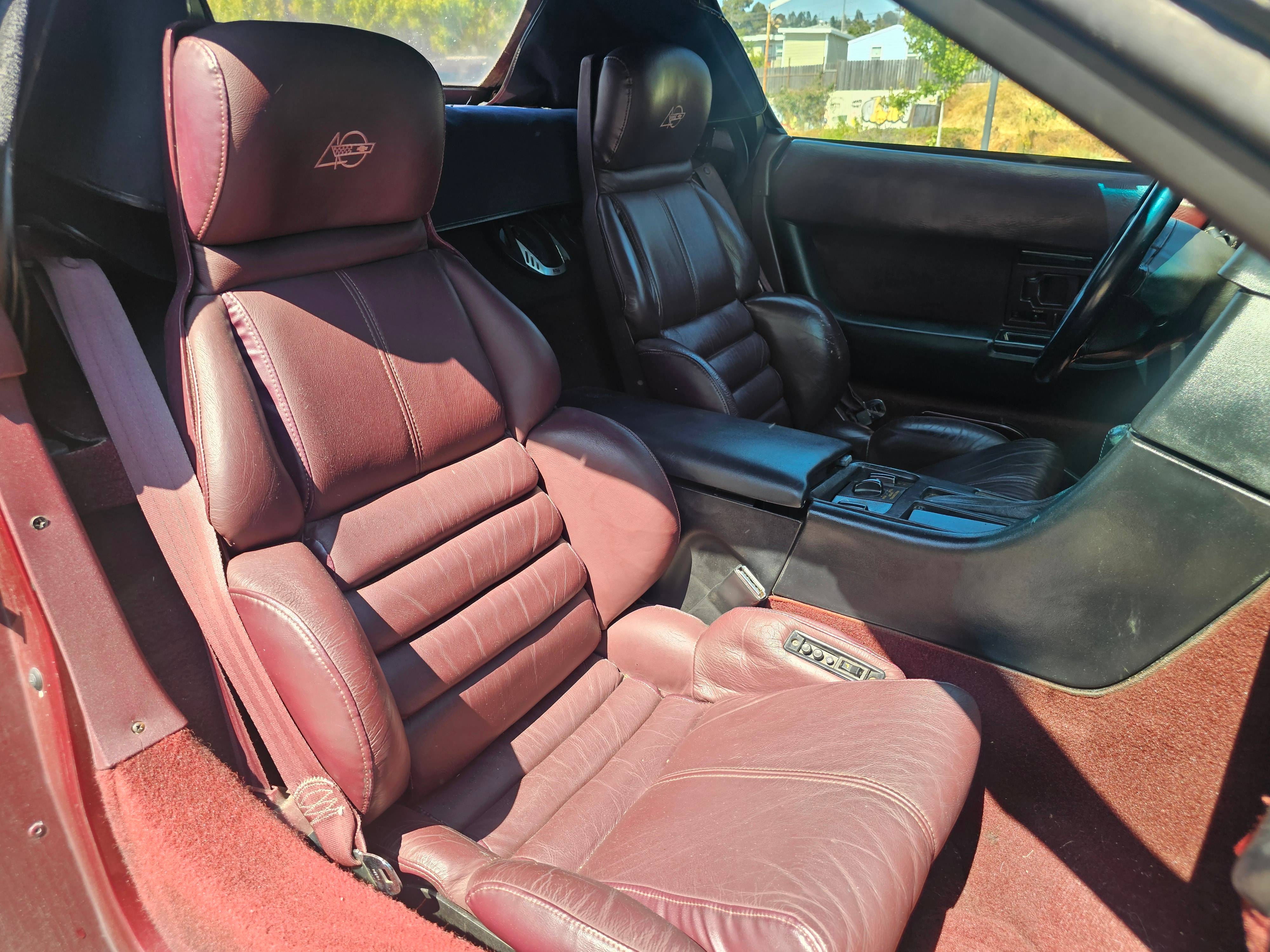1993 Chevrolet Corvette - Photo 10
