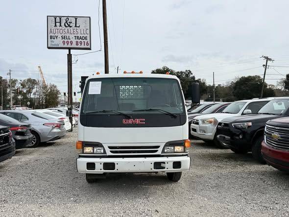 2004 GMC W3500