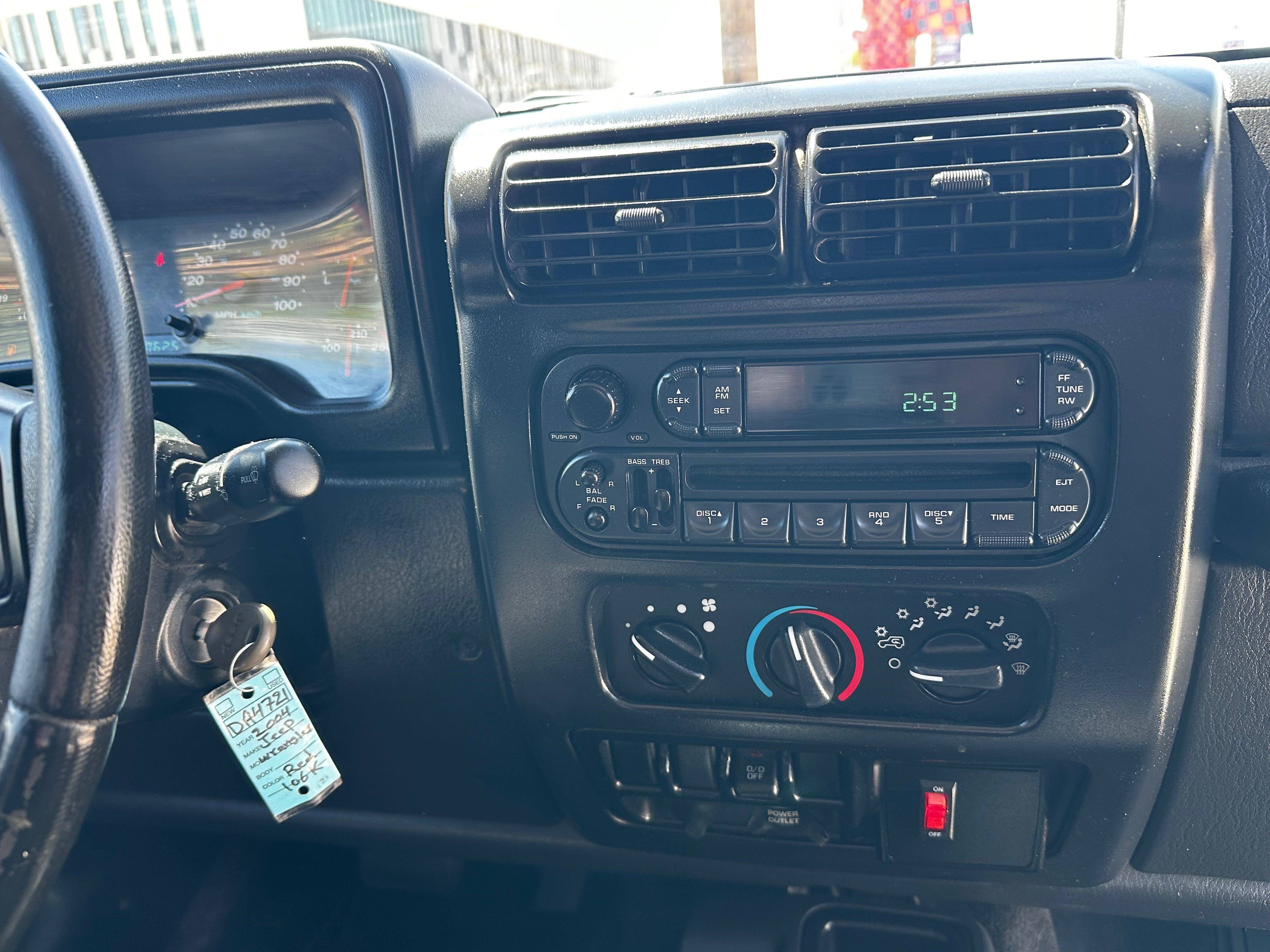2004 Jeep Wrangler SPORT - Photo 15