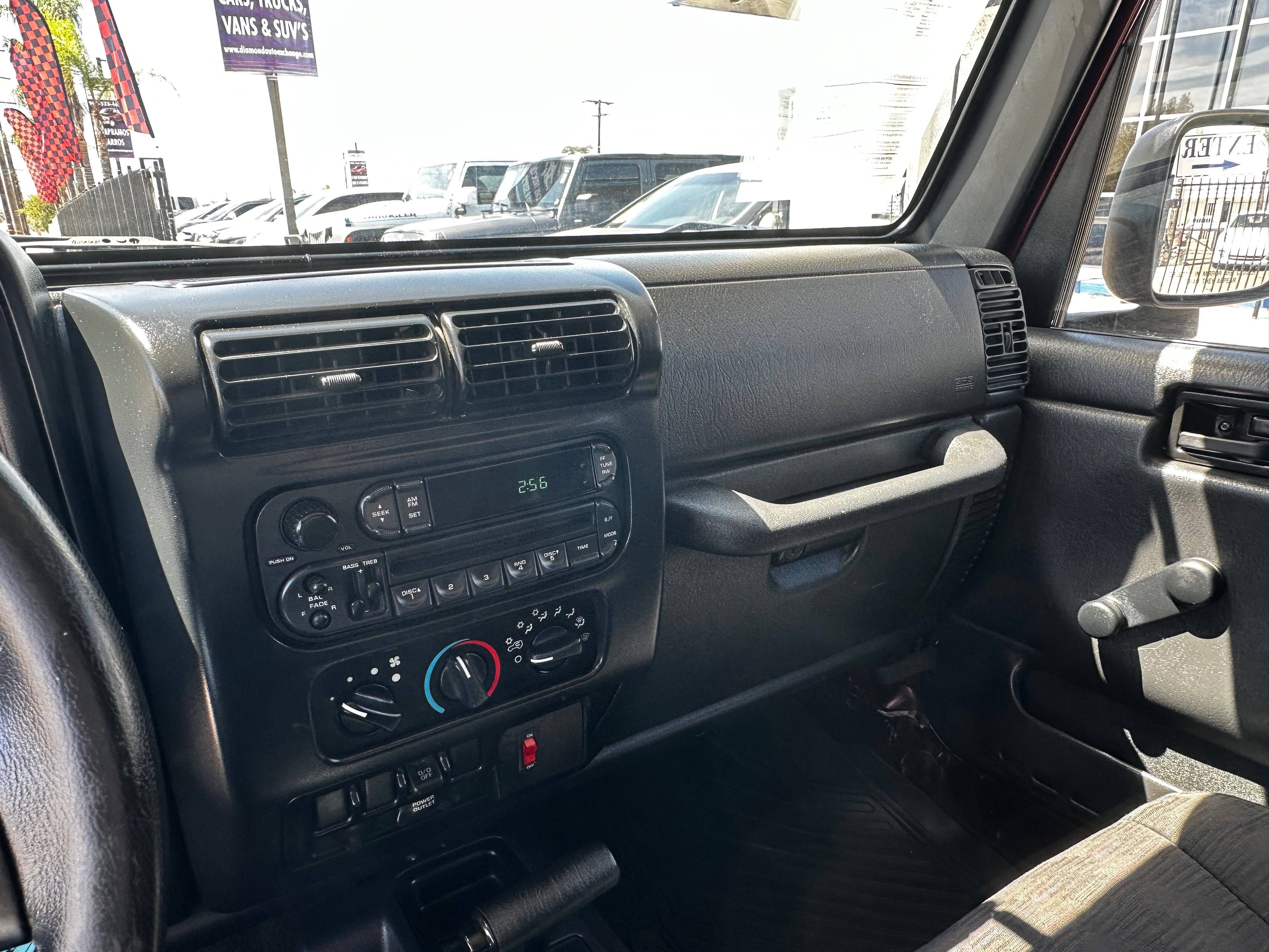 2004 Jeep Wrangler SPORT - Photo 22