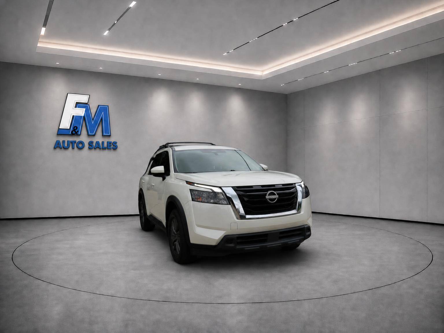 2024 Nissan Pathfinder SV