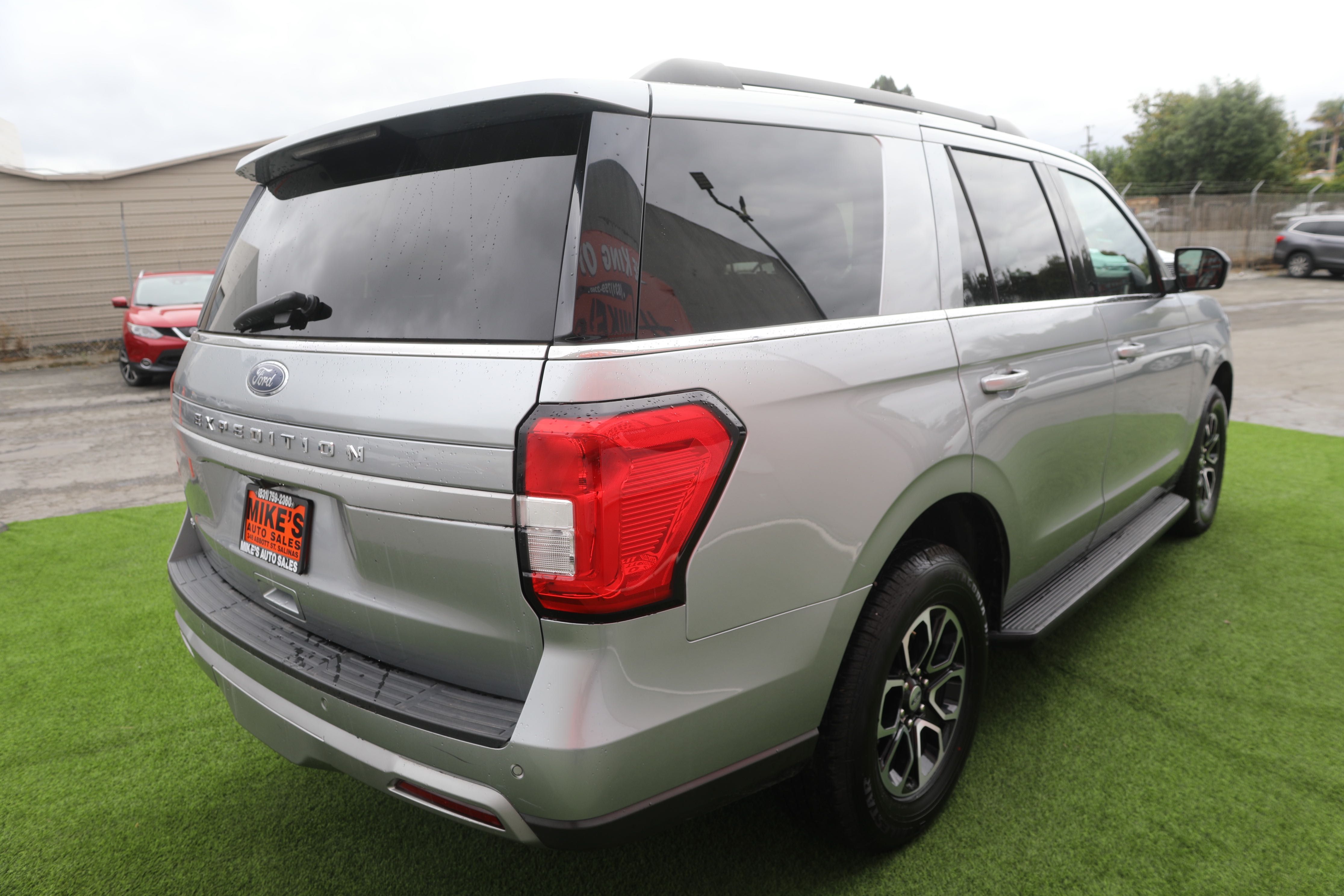 2024 Ford Expedition XLT - Photo 6