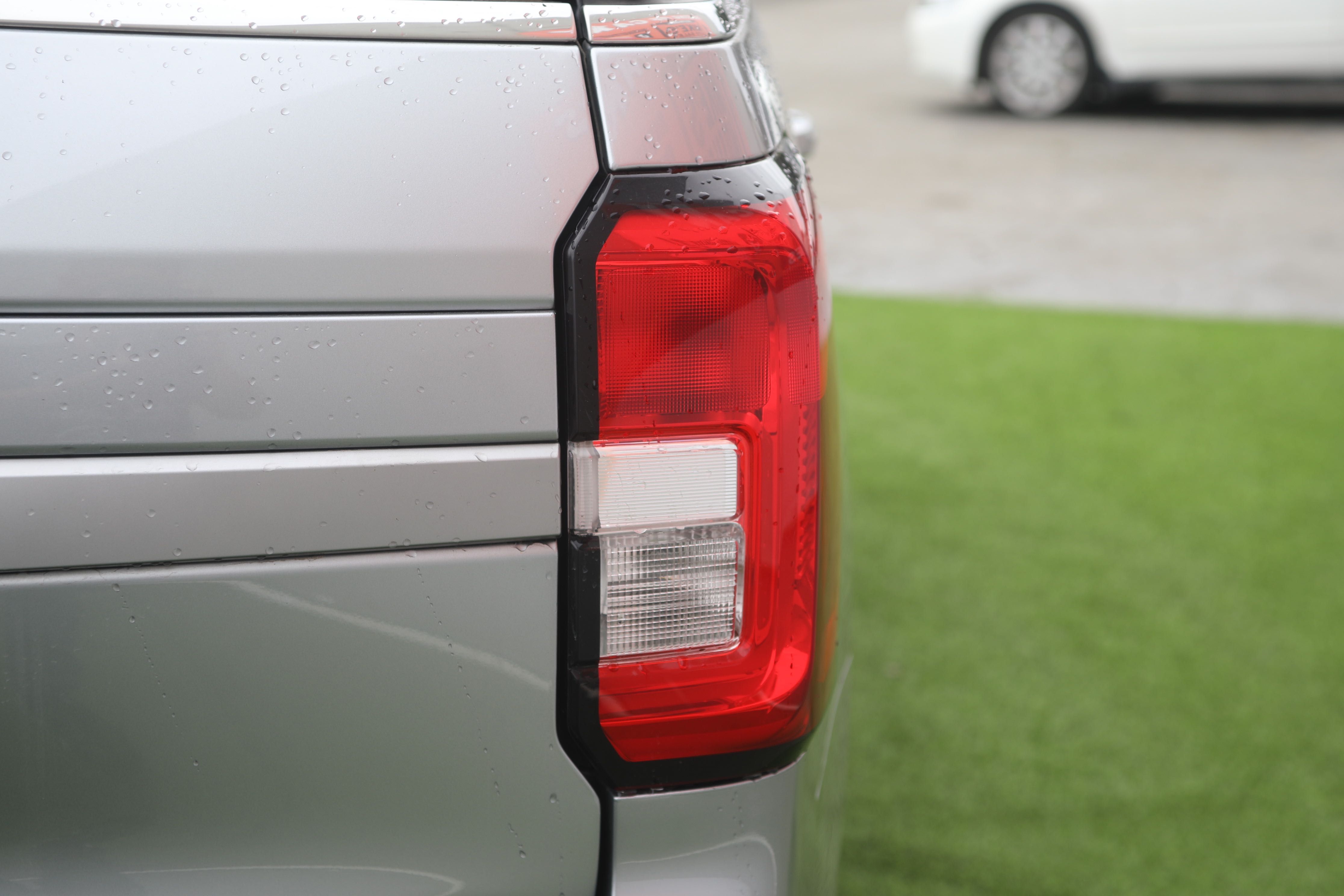 2024 Ford Expedition XLT - Photo 7
