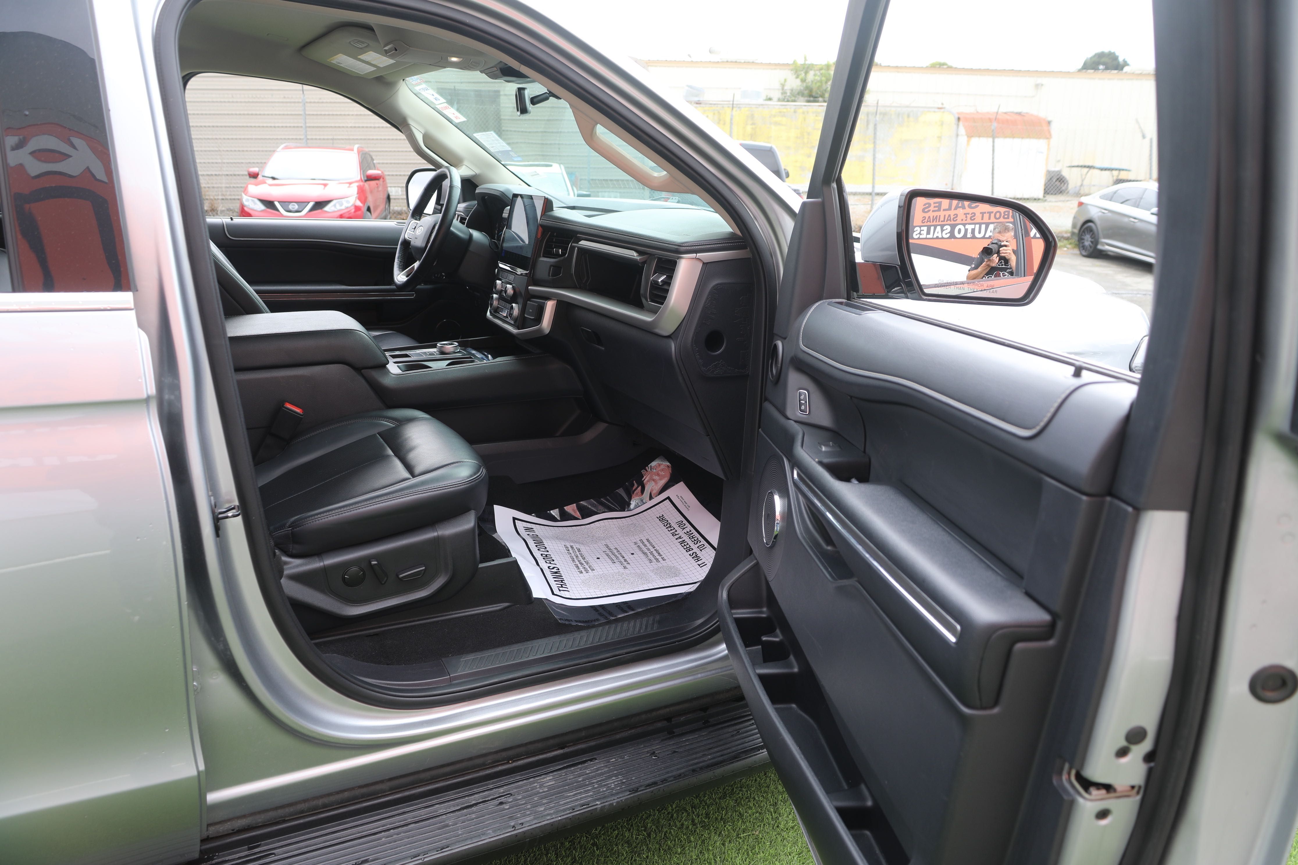 2024 Ford Expedition XLT - Photo 30