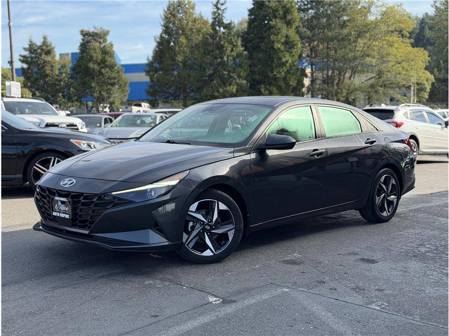 2023 Hyundai Elantra