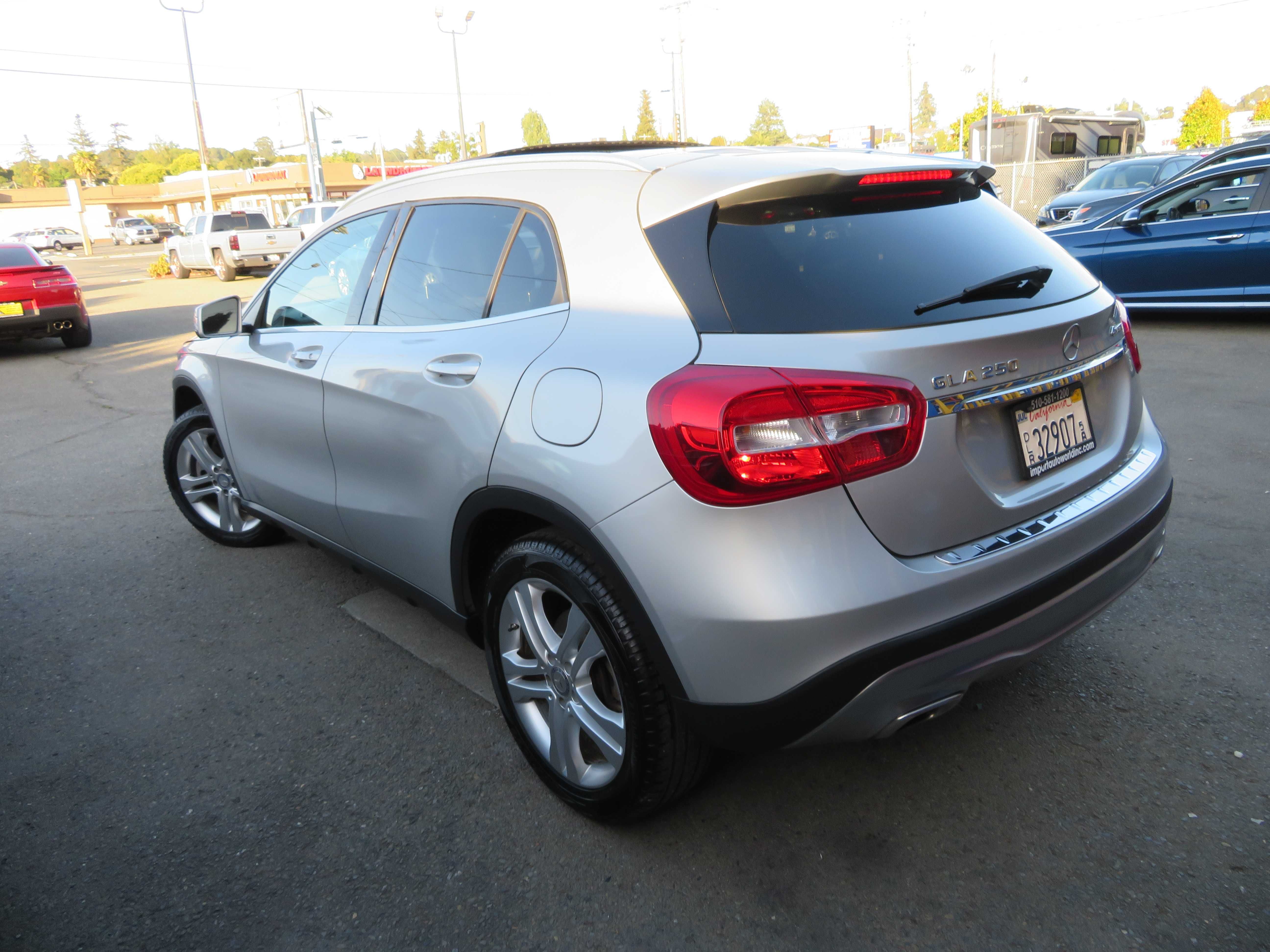 2017 Mercedes-Benz GLA-Class GLA250 - Photo 7