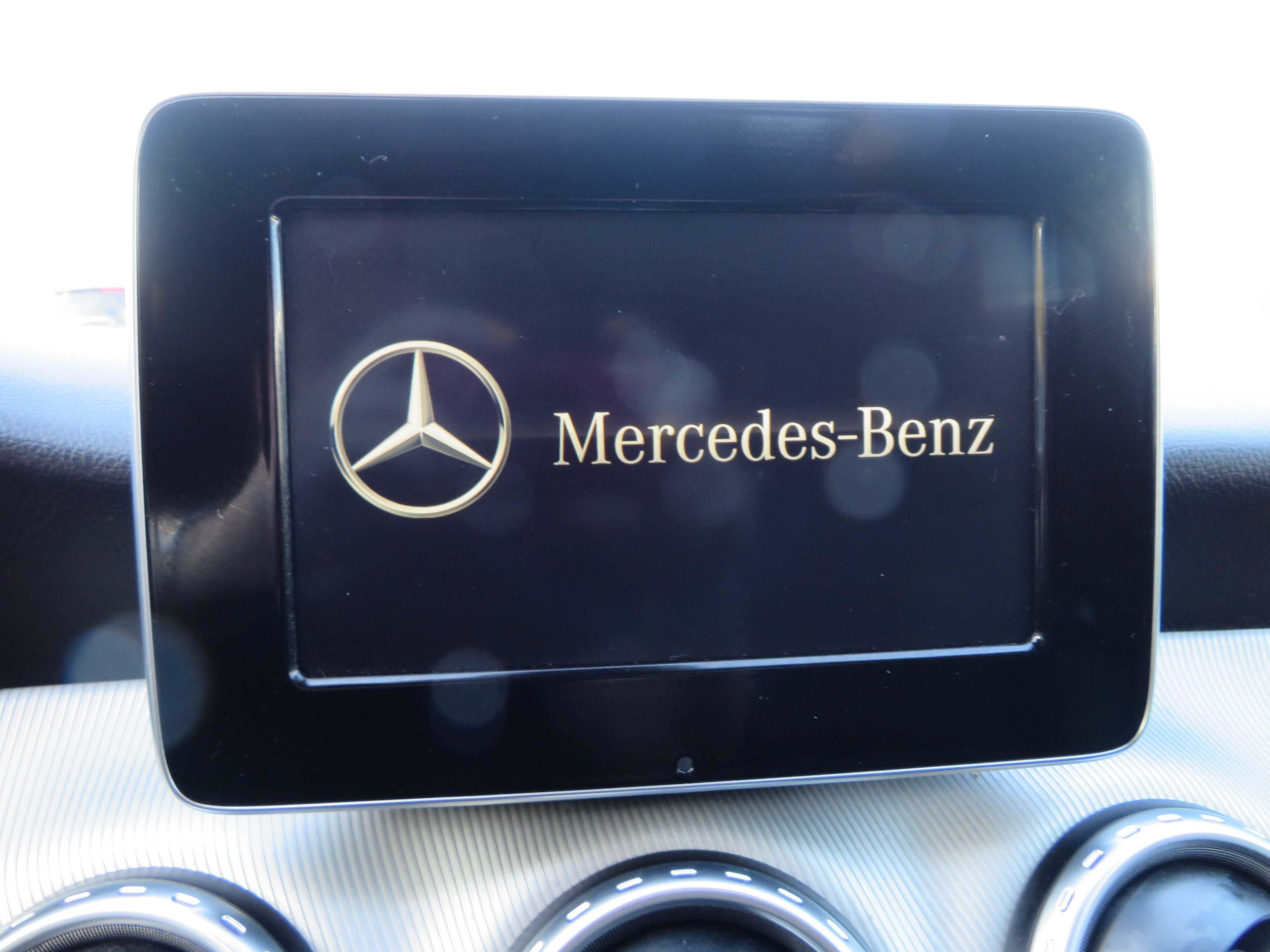 2017 Mercedes-Benz GLA-Class GLA250 - Photo 23