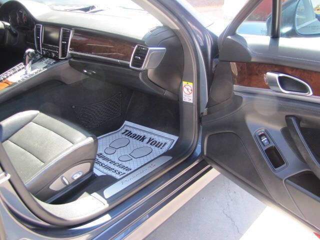 Photo 11