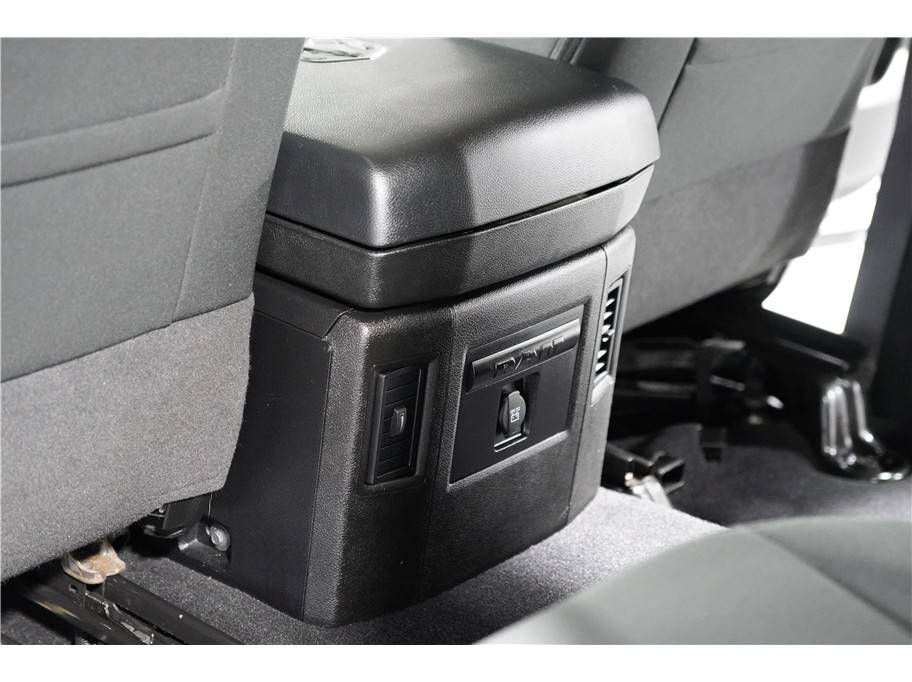2022 RAM Ram 1500 Classic SLT - Photo 29
