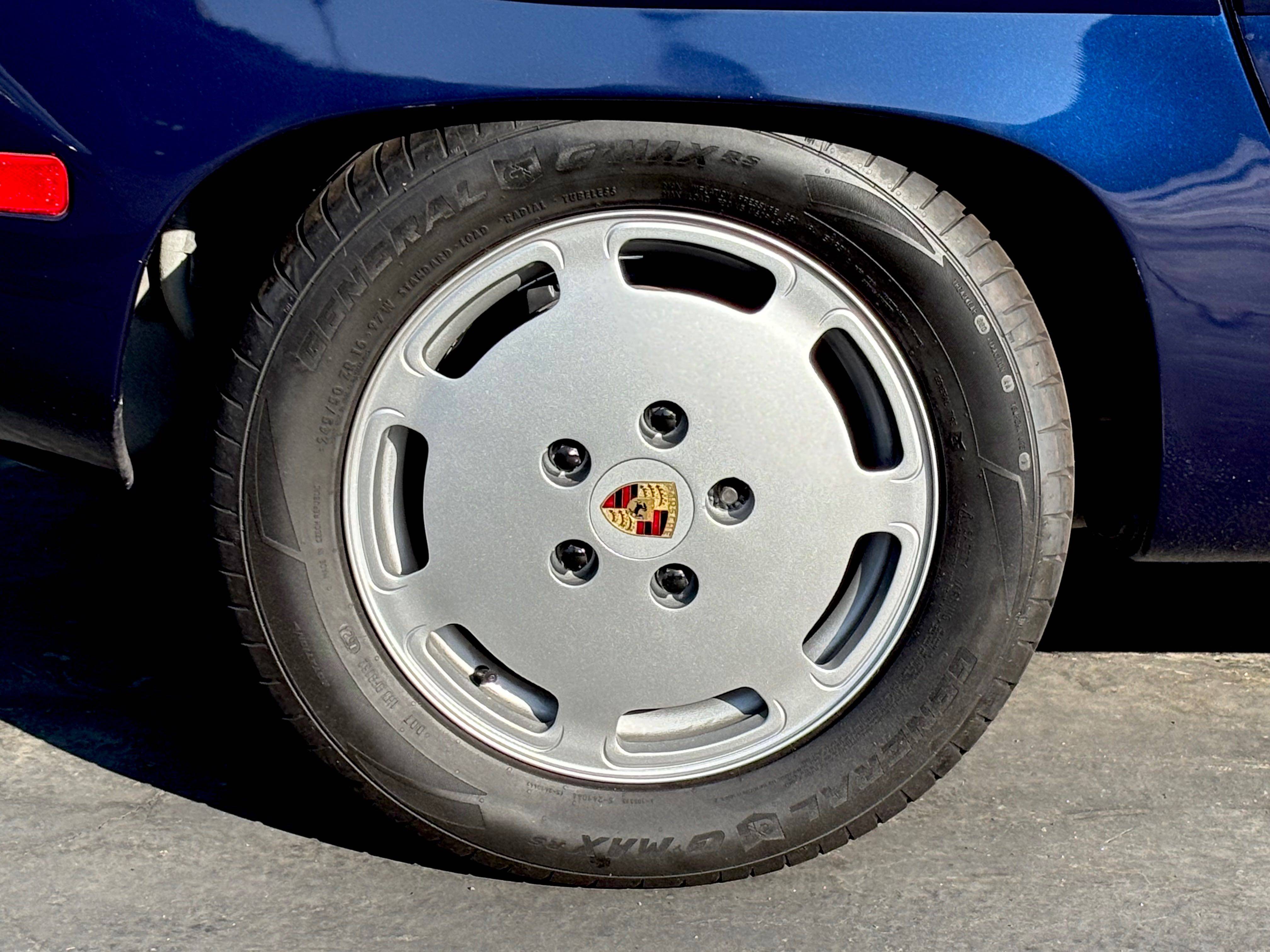 1981 Porsche 928 - Photo 37