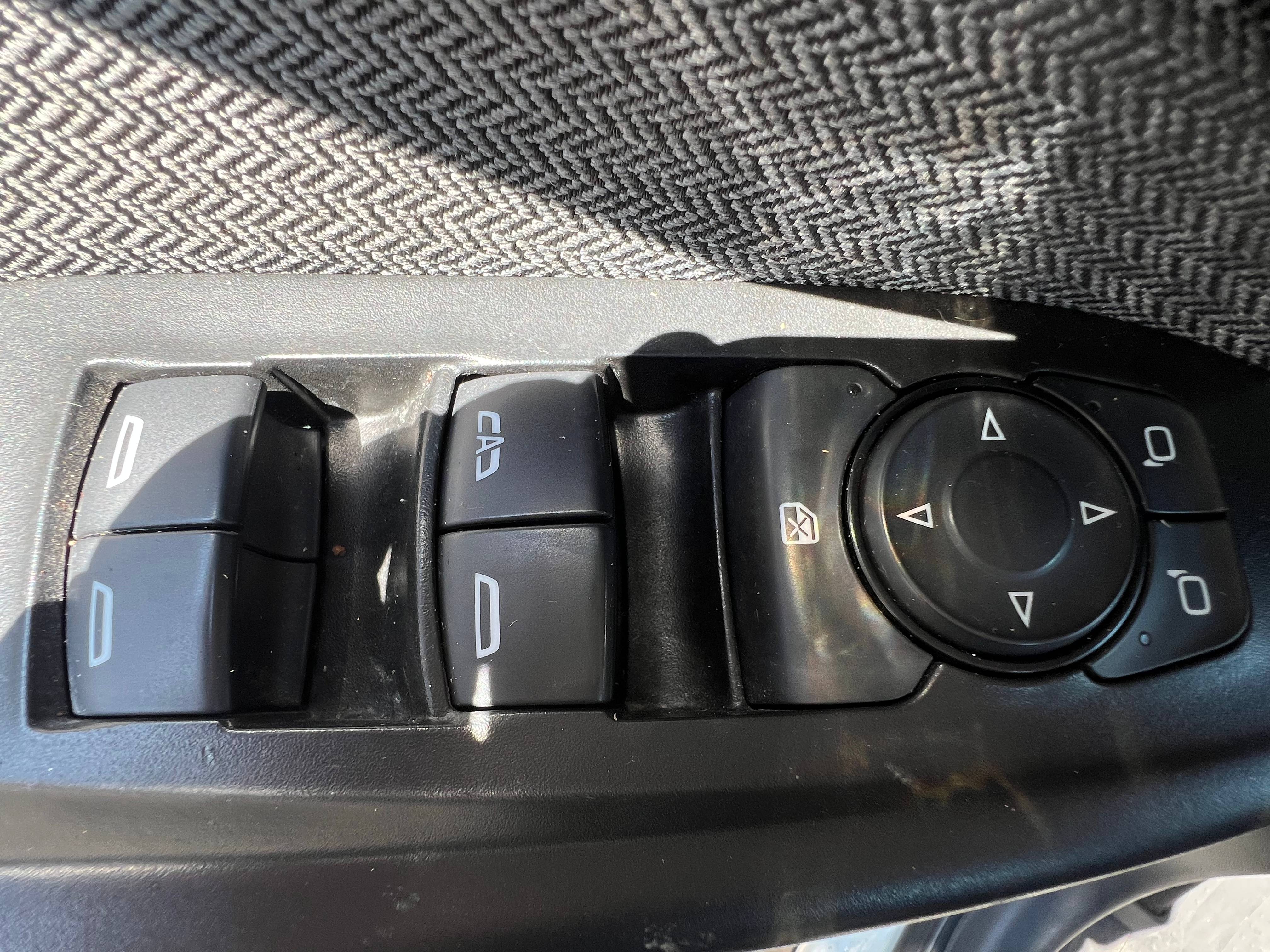 2023 Chevrolet TrailBlazer LT - Photo 13